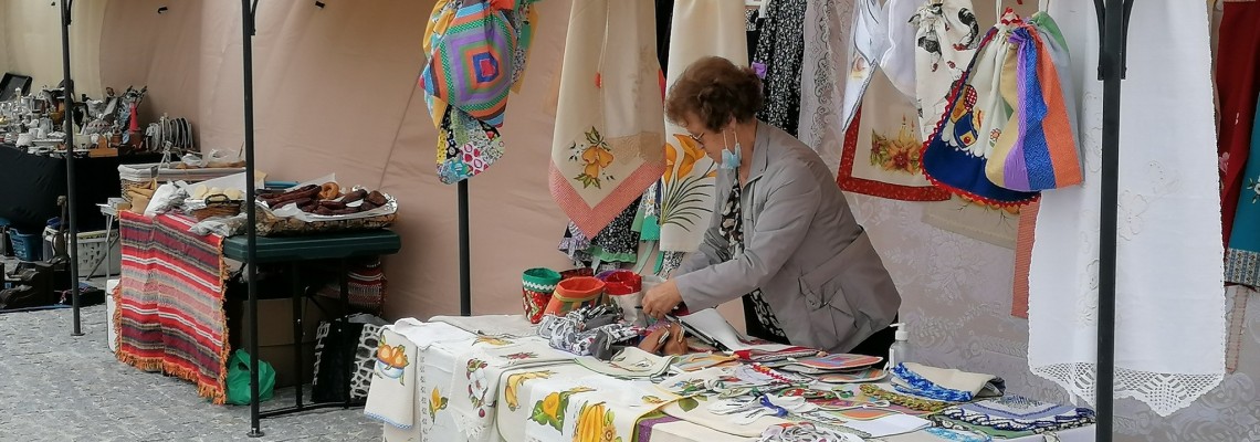 Feira de Artesanato e Velharias a 1 de maio