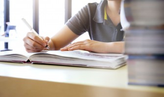 procedimento para atribuição de 1 bolsa de estudo