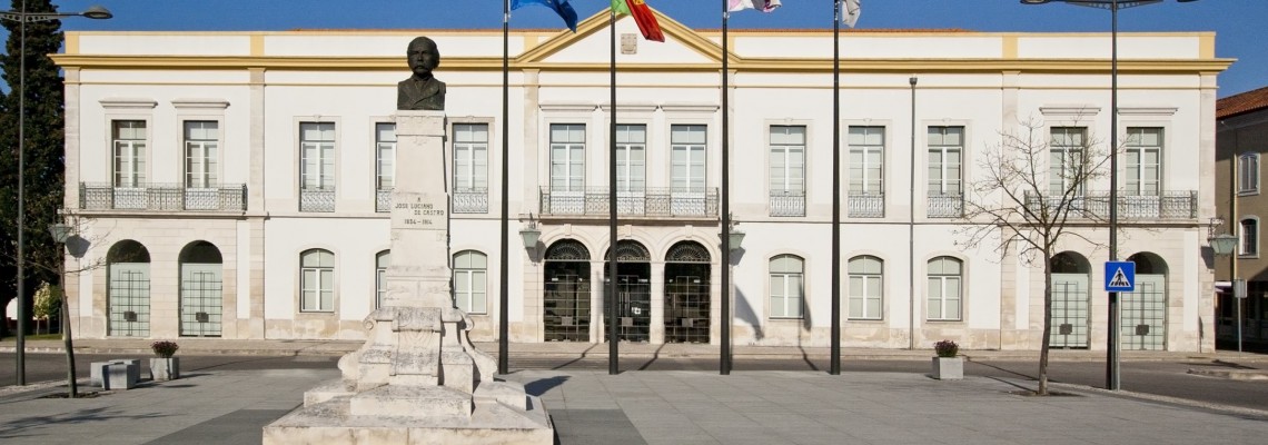 Município apoia obras em associações culturais e recreativas