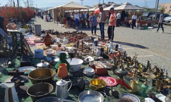 Feira de Artesanatos e Velharias 