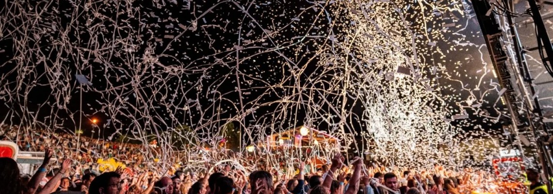 Milhares de visitantes no primeiro dia da FVV