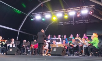 Orquestra Desigual da Bairrada na Praça da Juventude