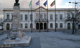 Município cria medidas para apoiar famílias