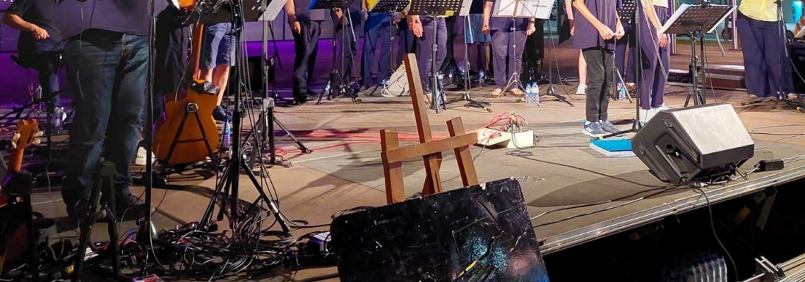 Praça da Juventude recebe atuação do “Incantus”