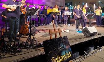 Praça da Juventude recebe atuação do “Incantus”
