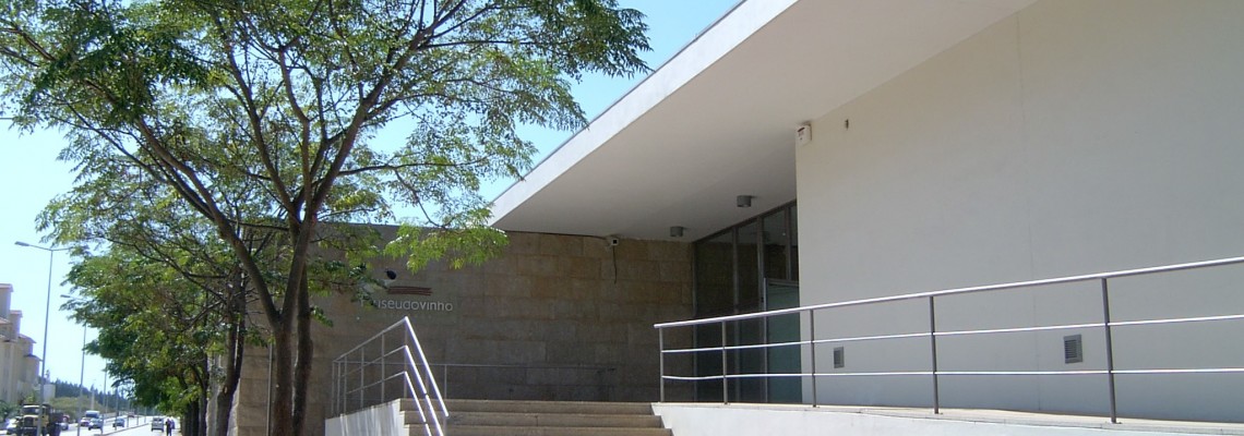 Oficina de artes no Museu do Vinho