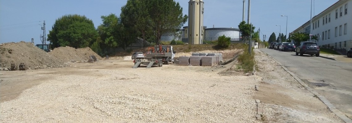 Parque de estacionamento junto ao Hospital