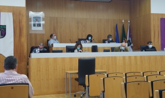 Bolsas para criar emprego e fixar população