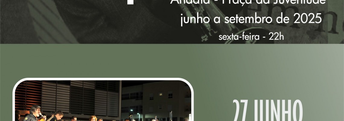 Às Sextas na Praça 