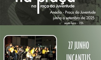 Às Sextas na Praça 