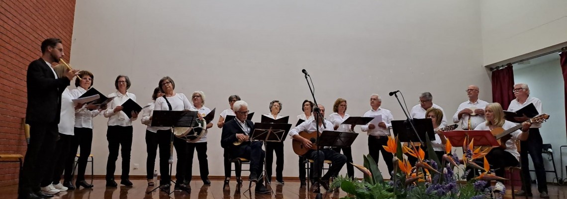 Tuna da Universidade Sénior em Festival