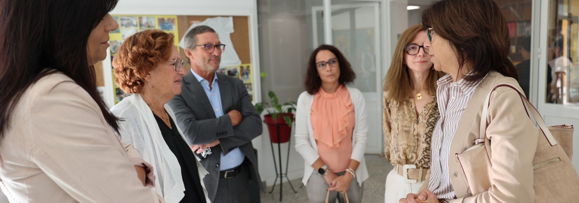 Presidente da CCDRC visita EB de Vilarinho do Bairro