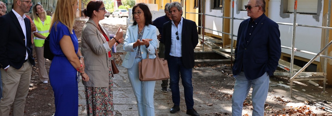 Ministra do Ensino Superior em Anadia